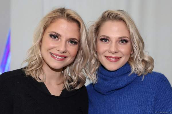 Stargäste Geschwister Valentina und Cheyenne Pahde nach der Eisshow ATLANTIS von Holiday on Ice in der Festhalle Frankfurt und SAP Arena Mannheim 2017-2018