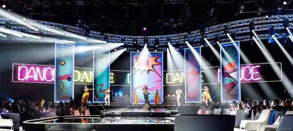 Broadway-Künstlerin N’Kenge Pacurar beim Miss Germany 2018 Finale in der Europa-Park Arena am 24.02.2018