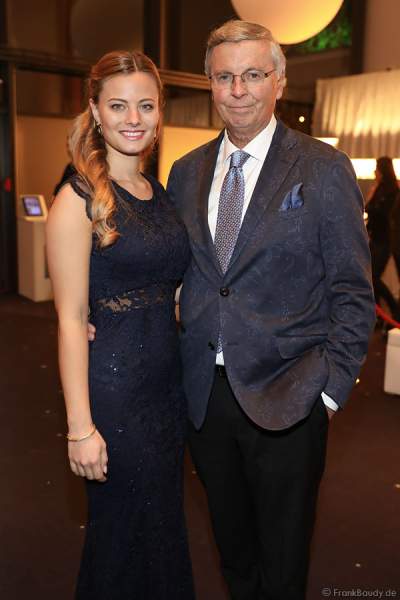 Wolfgang Bosbach mit Tochter Viktoria Bosbach beim Miss Germany 2018 Finale in der Europa-Park Arena am 24.02.2018