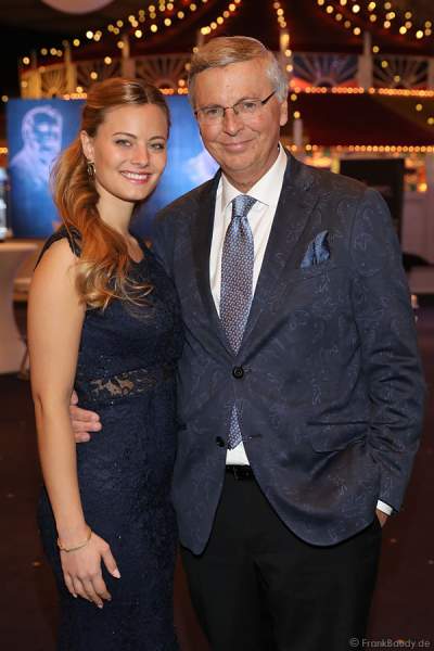 Wolfgang Bosbach mit Tochter Viktoria Bosbach beim Miss Germany 2018 Finale in der Europa-Park Arena am 24.02.2018