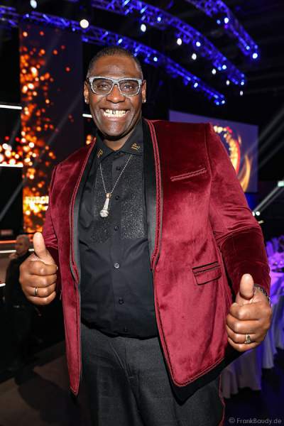 Alphonso Williams, Sänger & Entertainer (DSDS-Sieger), beim Miss Germany 2018 Finale in der Europa-Park Arena am 24.02.2018