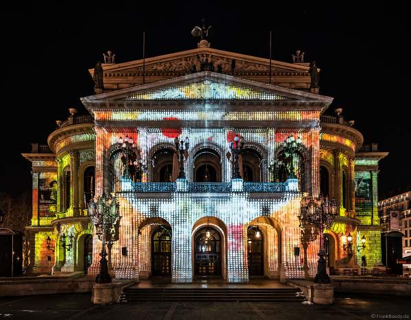 3D-Mapping "Changing Times" auf der Alten Oper von Karmachina bei der Luminale 2018 in Frankfurt