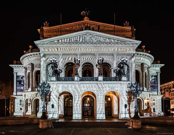 3D-Mapping "Changing Times" auf der Alten Oper von Karmachina bei der Luminale 2018 in Frankfurt