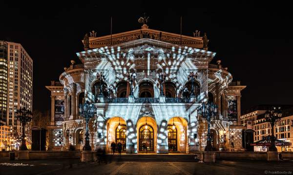 3D-Mapping "Changing Times" auf der Alten Oper von Karmachina bei der Luminale 2018 in Frankfurt