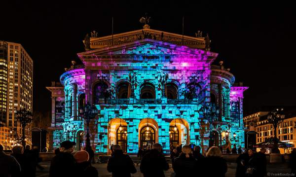 3D-Mapping "Changing Times" auf der Alten Oper von Karmachina bei der Luminale 2018 in Frankfurt