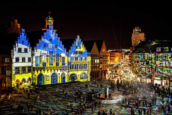 Lichtkunstinstallation "Frankfurt Fades" auf dem Römerberg von Phillipp Geist bei der Luminale 2018 in Frankfurt