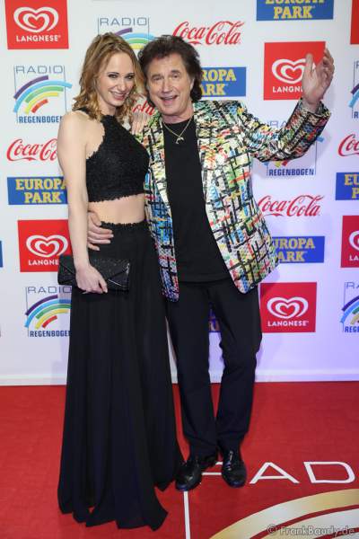 Olaf Malolepski, ex Flippers Sänger mit Tochter Pia Malolepski beim Radio Regenbogen Award 2018 am 23. März in der Europa-Park Arena in Rust