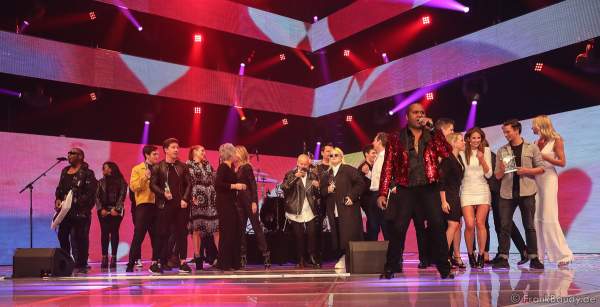 Schlussbild beim Radio Regenbogen Award 2018 am 23. März in der Europa-Park Arena in Rust