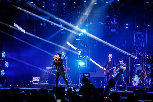 Bühnenauftritt von Michael Patrick Kelly beim PRG Live Entertainment Award (LEA) 2018 in der Festhalle in Frankfurt