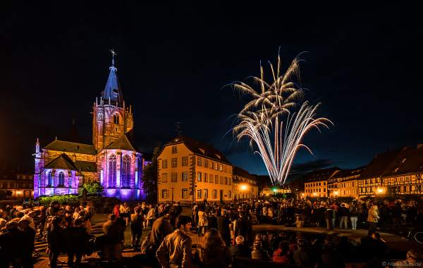 Feuerwerk (Feu d'artifice) beim Pfingstfest (Les Fêtes de Pentecôte) in Weißenburg (Wissembourg) 2018