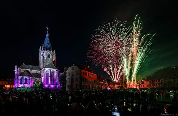 Feuerwerk (Feu d'artifice) beim Pfingstfest (Les Fêtes de Pentecôte) in Weißenburg (Wissembourg) 2018