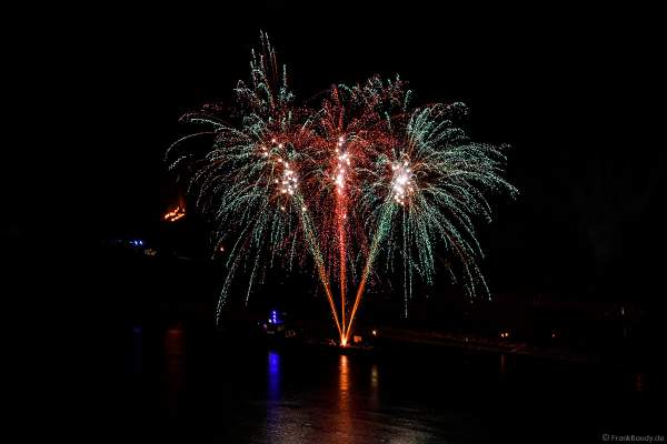 Feuerwerk Eclipse - The Great Gig In The Sky - Pink Floyd - Rhein in Flammen 2018 in Oberwesel