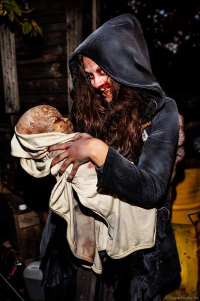 Kreaturen aus der Dunkelheit bei den Horror Nights – Traumatica 2018 zur Halloweenzeit im Europa-Park