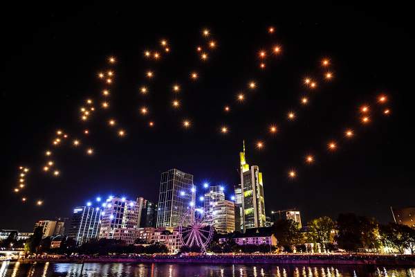 Der Struwwelpeter bei der Drohnen- und Lichtshow STERNENBILDER – EINE SYMPHONIE FÜR DIE FRANKFURTER ALTSTADT 2018
