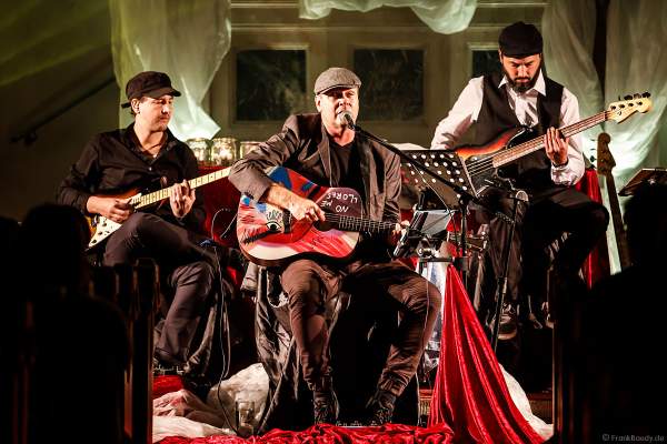 Konzert CHURCH IN COLORS mit Sänger Oliver Dums am 28. Oktober 2018 in der Prot. Kirche Böhl