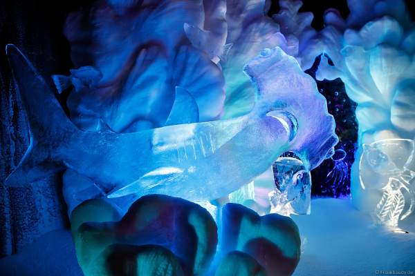 Unterwasserwelt aus Eis bei der Eisskulpturen Ausstellung RULANTICA aus EIS – Snorris funkelnde Wasserwelt im Europa-Park zur Wintersaison 2018/2019