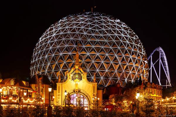 3D-Videomapping-Show MIRACULEUX auf der Kugel des Eurosat – CanCan Coaster im Europa-Park zur Wintersaison 2018/2019