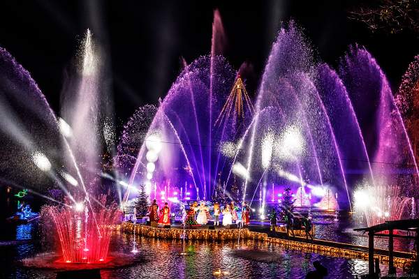 Weihnachtliche Wassershow ED UND EDDAS WINTERZAUBER auf dem See im Europa-Park 2018
