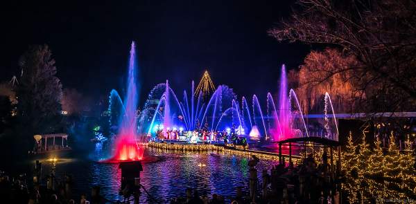 Weihnachtliche Wassershow ED UND EDDAS WINTERZAUBER auf dem See im Europa-Park 2018