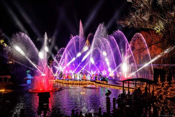 Weihnachtliche Wassershow ED UND EDDAS WINTERZAUBER auf dem See im Europa-Park 2018