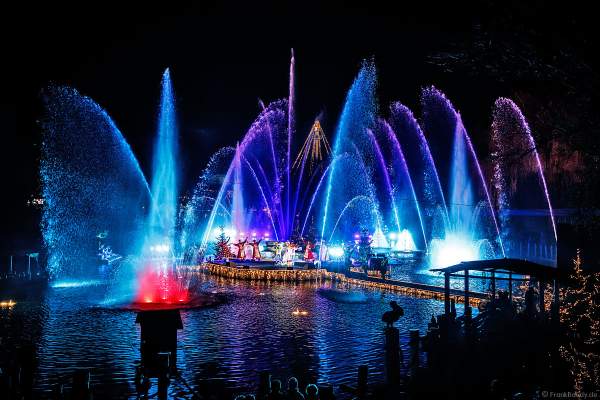 Weihnachtliche Wassershow ED UND EDDAS WINTERZAUBER auf dem See im Europa-Park 2018