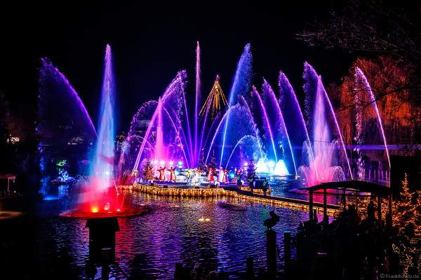 Weihnachtliche Wassershow ED UND EDDAS WINTERZAUBER auf dem See im Europa-Park 2018