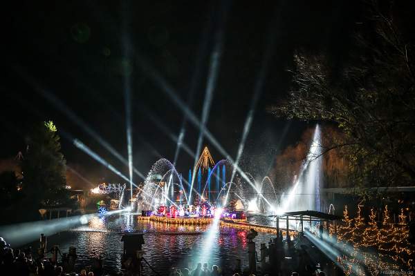 Weihnachtliche Wassershow ED UND EDDAS WINTERZAUBER auf dem See im Europa-Park 2018