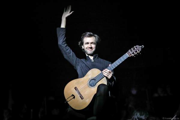 Klassiksolist Petrit Ceku bei Night of the Proms 2018 in der SAP Arena Mannheim