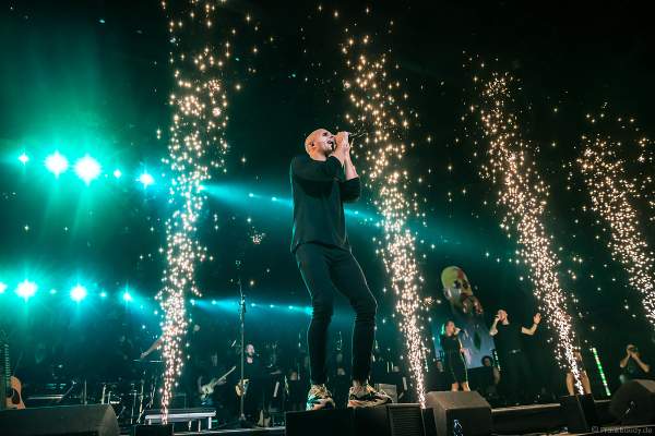 Der belgische Singer-Songwriter Milow bei Night of the Proms 2018 in der SAP Arena Mannheim