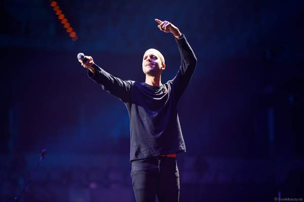 Der belgische Singer-Songwriter Milow bei Night of the Proms 2018 in der SAP Arena Mannheim
