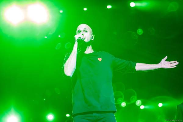 Der belgische Singer-Songwriter Milow bei Night of the Proms 2018 in der SAP Arena Mannheim