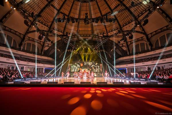 Eisshow SHOWTIME von Holiday on Ice in der Festhalle Frankfurt und SAP Arena Mannheim 2018-2019