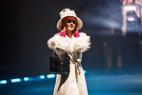 Valentina Marchei bei der Eisshow SHOWTIME von Holiday on Ice in der Festhalle Frankfurt und SAP Arena Mannheim 2018-2019