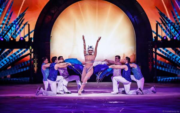 Eiskunstläuferin Kseniia Chepizhko und Cast bei der Eisshow SHOWTIME von Holiday on Ice in der Festhalle Frankfurt und SAP Arena Mannheim 2018-2019