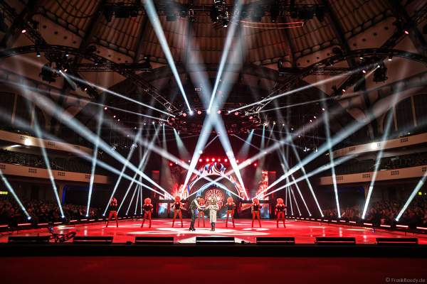 Eisshow SHOWTIME von Holiday on Ice in der Festhalle Frankfurt und SAP Arena Mannheim 2018-2019