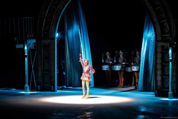 Valentina Marchei bei der Eisshow SHOWTIME von Holiday on Ice in der Festhalle Frankfurt und SAP Arena Mannheim 2018-2019