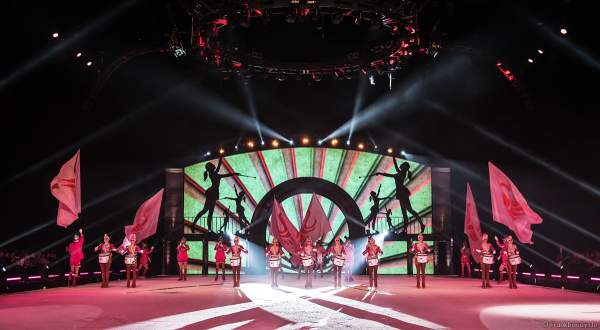 Valentina Marchei bei der Eisshow SHOWTIME von Holiday on Ice in der Festhalle Frankfurt und SAP Arena Mannheim 2018-2019