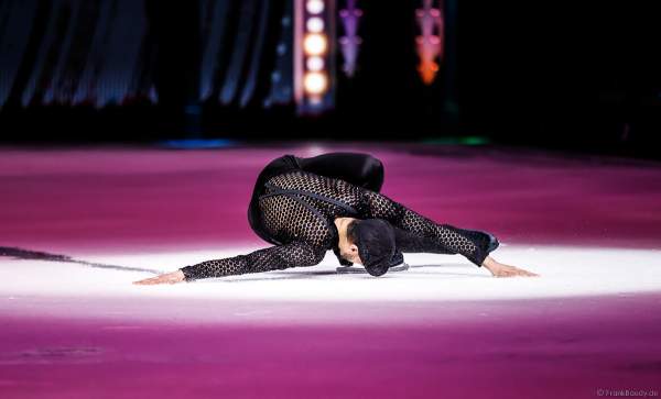 Eiskunstläufer Rohene Ward bei der Eisshow SHOWTIME von Holiday on Ice in der Festhalle Frankfurt und SAP Arena Mannheim 2018-2019
