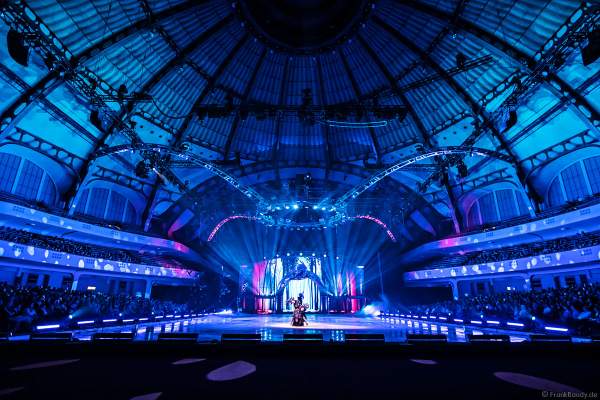 Eisshow SHOWTIME von Holiday on Ice in der Festhalle Frankfurt und SAP Arena Mannheim 2018-2019