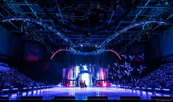 Eisshow SHOWTIME von Holiday on Ice in der Festhalle Frankfurt und SAP Arena Mannheim 2018-2019