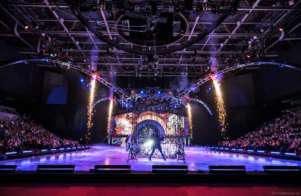 Eisshow SHOWTIME von Holiday on Ice in der Festhalle Frankfurt und SAP Arena Mannheim 2018-2019