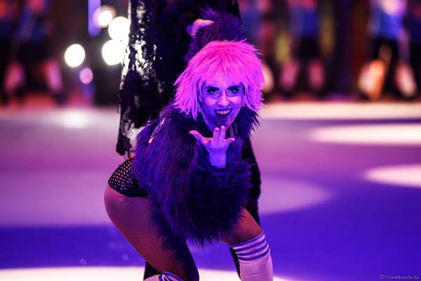 Valentina Marchei bei der Eisshow SHOWTIME von Holiday on Ice in der Festhalle Frankfurt und SAP Arena Mannheim 2018-2019