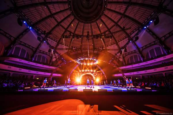 Eisshow SHOWTIME von Holiday on Ice in der Festhalle Frankfurt und SAP Arena Mannheim 2018-2019