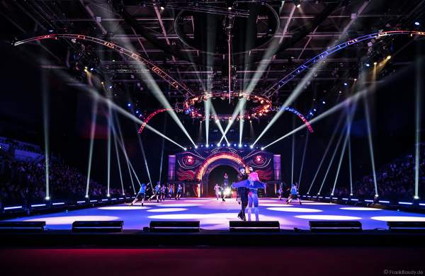 Eisshow SHOWTIME von Holiday on Ice in der Festhalle Frankfurt und SAP Arena Mannheim 2018-2019