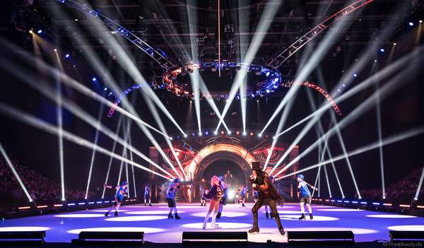 Eisshow SHOWTIME von Holiday on Ice in der Festhalle Frankfurt und SAP Arena Mannheim 2018-2019