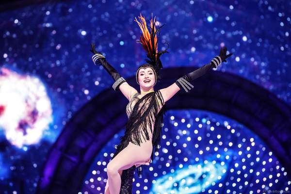 Alina Ustimkina bei der Eisshow SHOWTIME von Holiday on Ice in der Festhalle Frankfurt und SAP Arena Mannheim 2018-2019