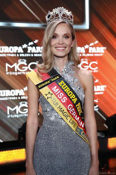 Nadine Berneis gewinnt die Wahl zur Miss Germany 2019 in der Europa-Park Arena am 23.02.2019