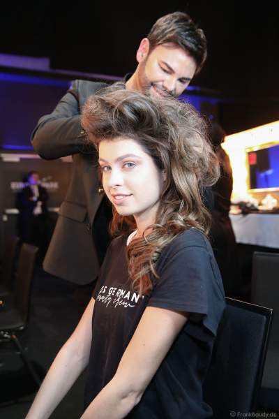 Miss Rheinland-Pfalz 2018/19, Alina Cara Beyer Backstage am Nachmittag bei den Vorbereitungen für das Miss Germany 2019 Finale in der Europa-Park Arena am 23.02.2019