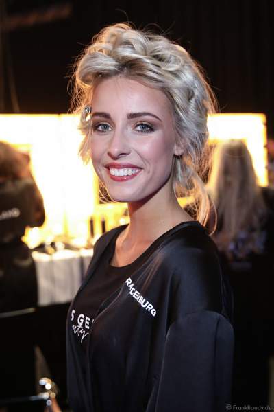 Miss Brandenburg 2018/19 Backstage am Nachmittag bei den Vorbereitungen für das Miss Germany 2019 Finale in der Europa-Park Arena am 23.02.2019