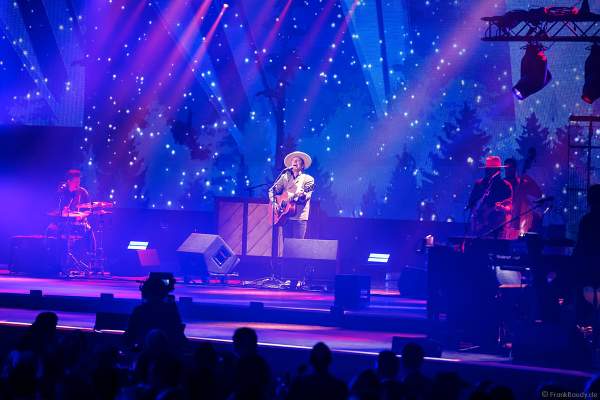 Konzert von Kiefer Sutherland beim PRG Live Entertainment Award (LEA) 2019 in der Festhalle in Frankfurt